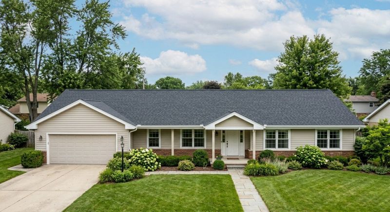 Roof Replacement in Effort, PA